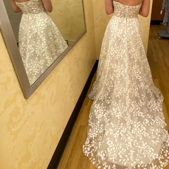 BHLDN (Anthropology) Wedding dress Size 6 - Picture 2 of 10